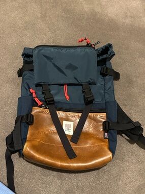 Topo Designs Rover backpack heritage leather with navy